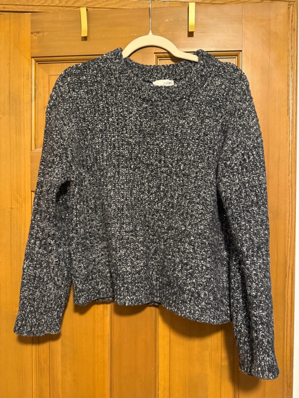 Universal Thread Marled Crewneck Sweater in Charcoal and White